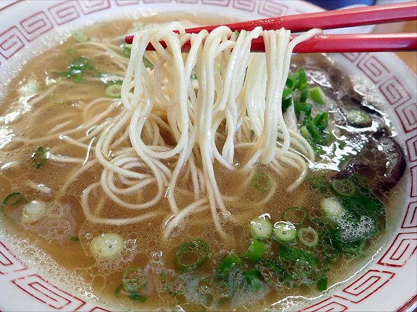 炵 {kX