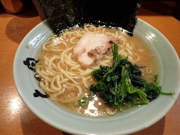 家系ラーメンとさの家