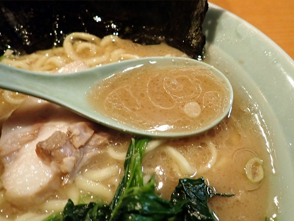 家系ラーメンとさの家