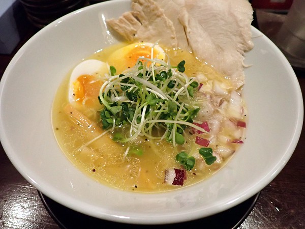 ラーメンそら