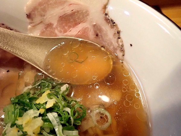 ピース東三国店