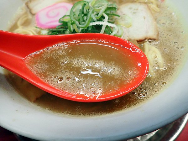 丸高中華そば神戸二宮店