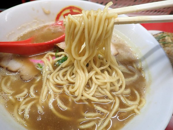丸高中華そば神戸二宮店