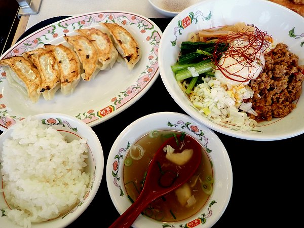 餃子の王将堺美原店