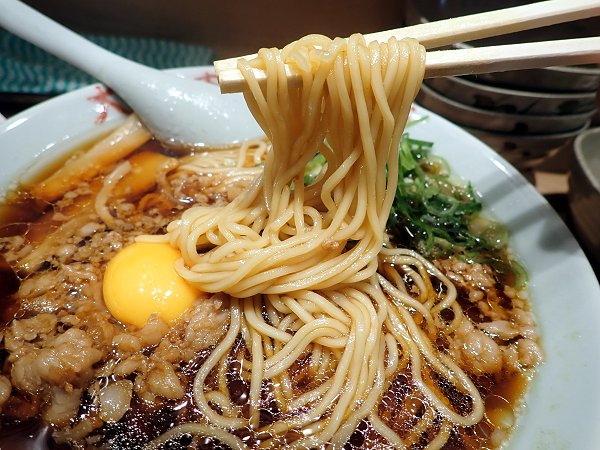 大阪牛肉ラーメンわだ