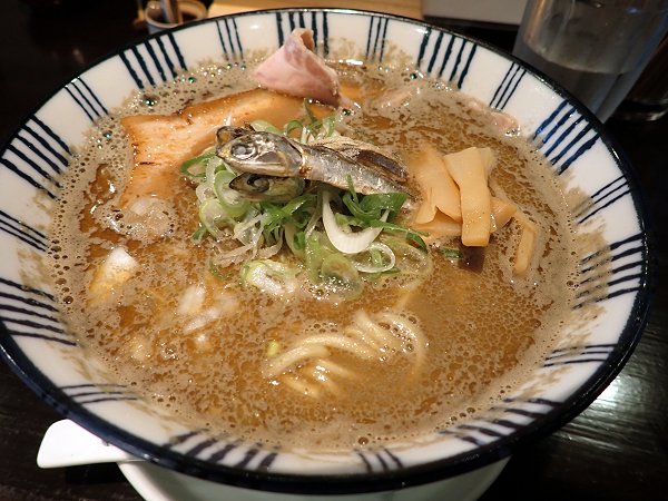 煮干しの煌