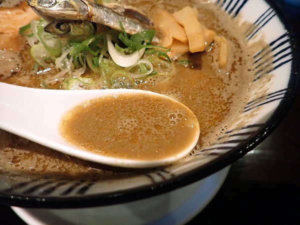 煮干しの煌