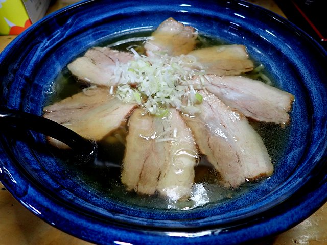 ӂ