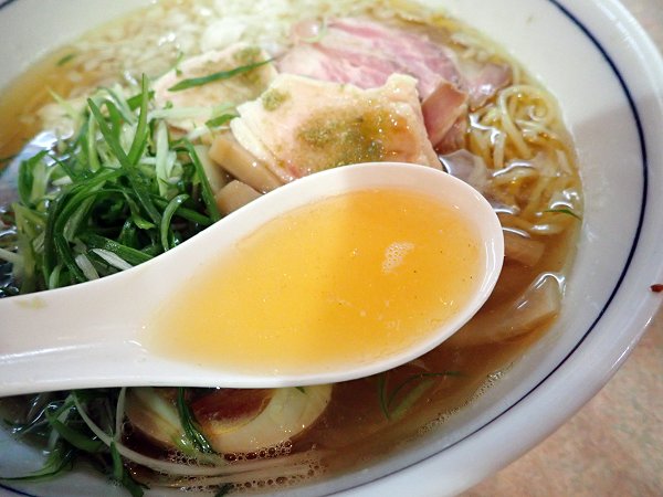 ラーメン虎一番『アジ煮干塩』