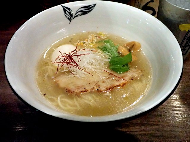 iwamotoMATSUYAMA Ramen-Bar