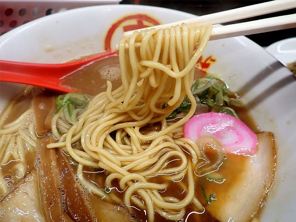 丸高中華そば神戸二宮店