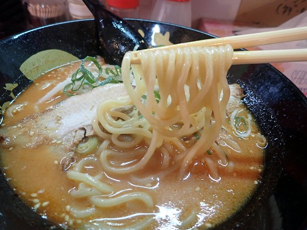 豚骨らーめんつばき山崎店