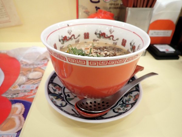 大衆的麺飯食堂喜喜