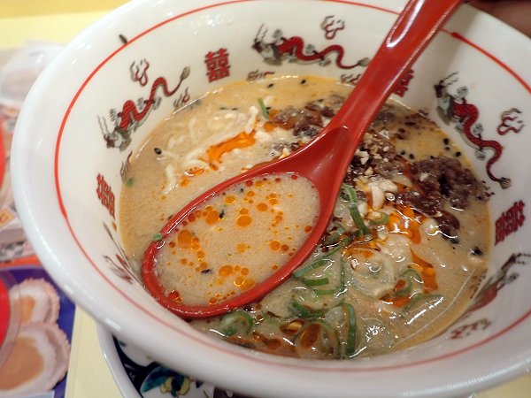 大衆的麺飯食堂喜喜