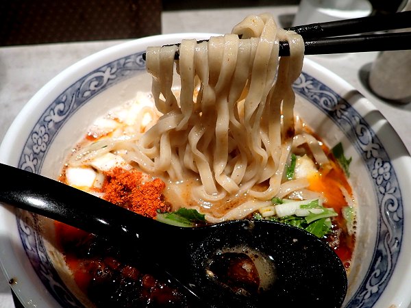 KOBE ENISHI 三宮