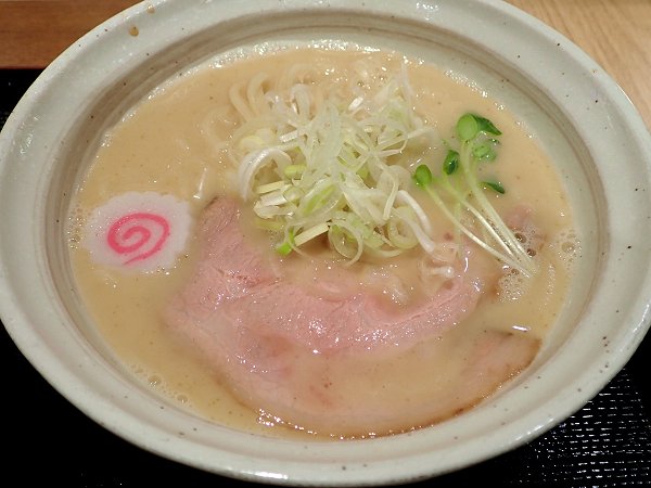 �ˉ�NOROMA���{�K�[�f���Y�X