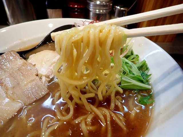 炟˂⑱