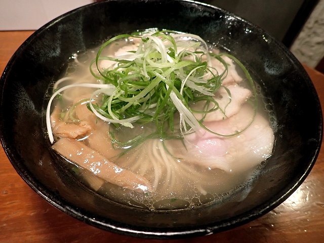 O뗬