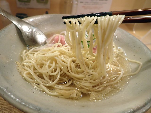 真鯛そばはなたば