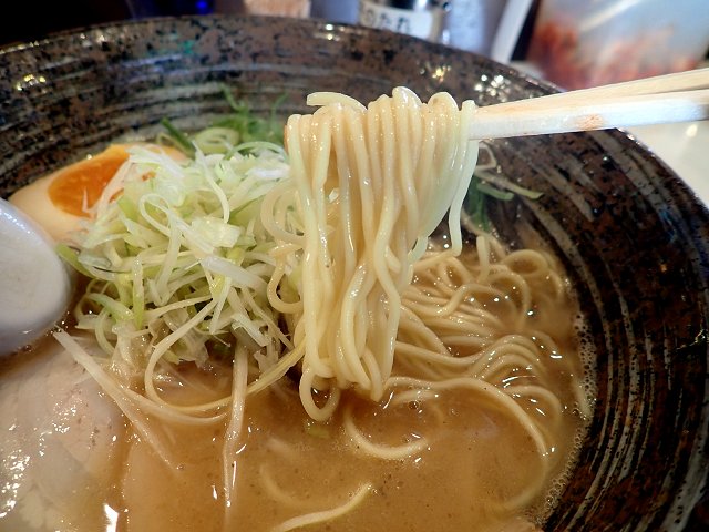 QzX