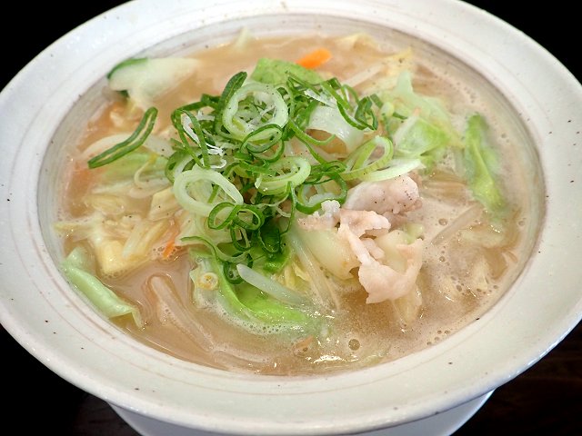 らーめん食堂よってこや平群店