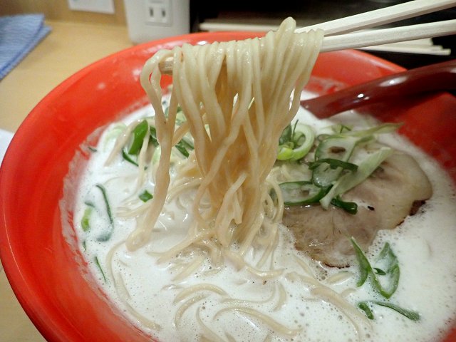 ˓͂O{Z^[vUX