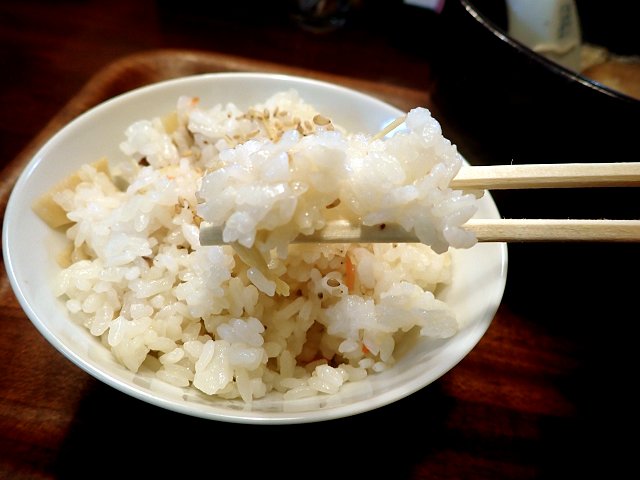 yq 邿
