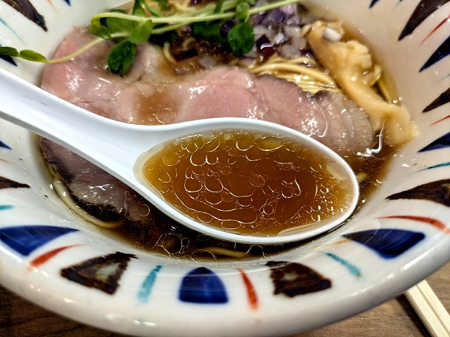 ���{�����T�[�r�X�G���A�����t�[�h�R�[�i�[