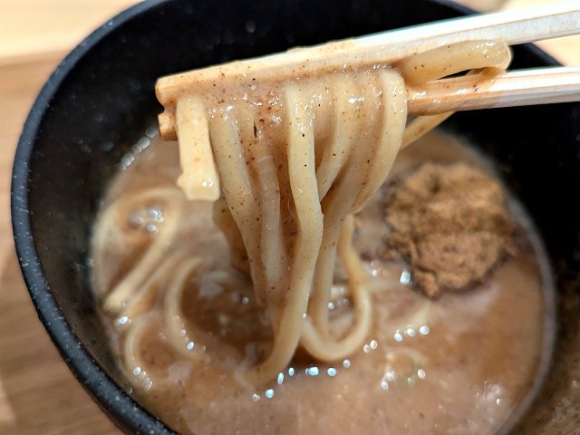 ���˂����